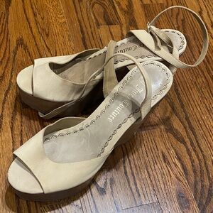 Juicy Couture Tan Wedge Sandals